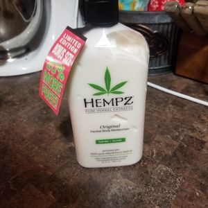 Hempz body lotion